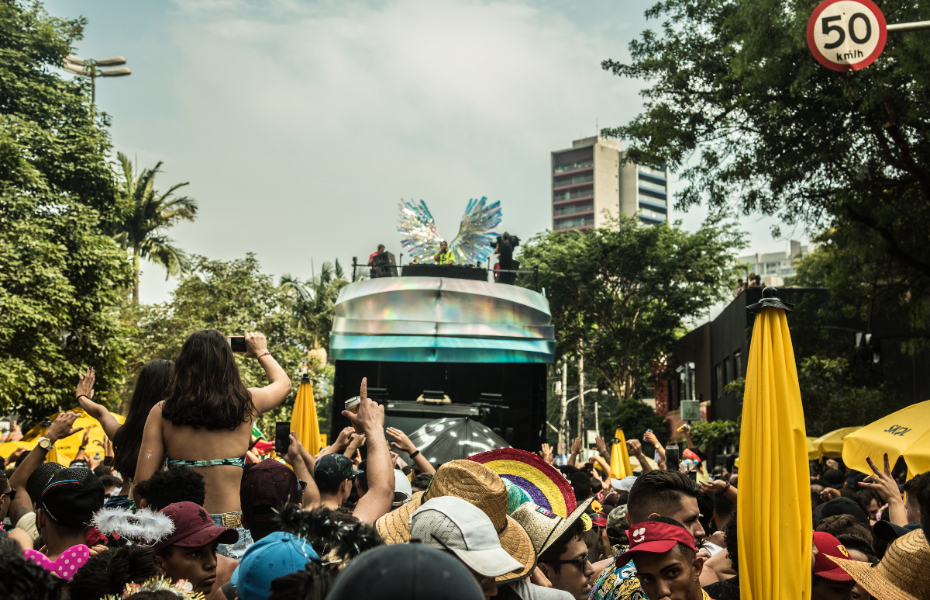 Governo de SP reforça orientações sobre doenças infecciosas no Carnaval